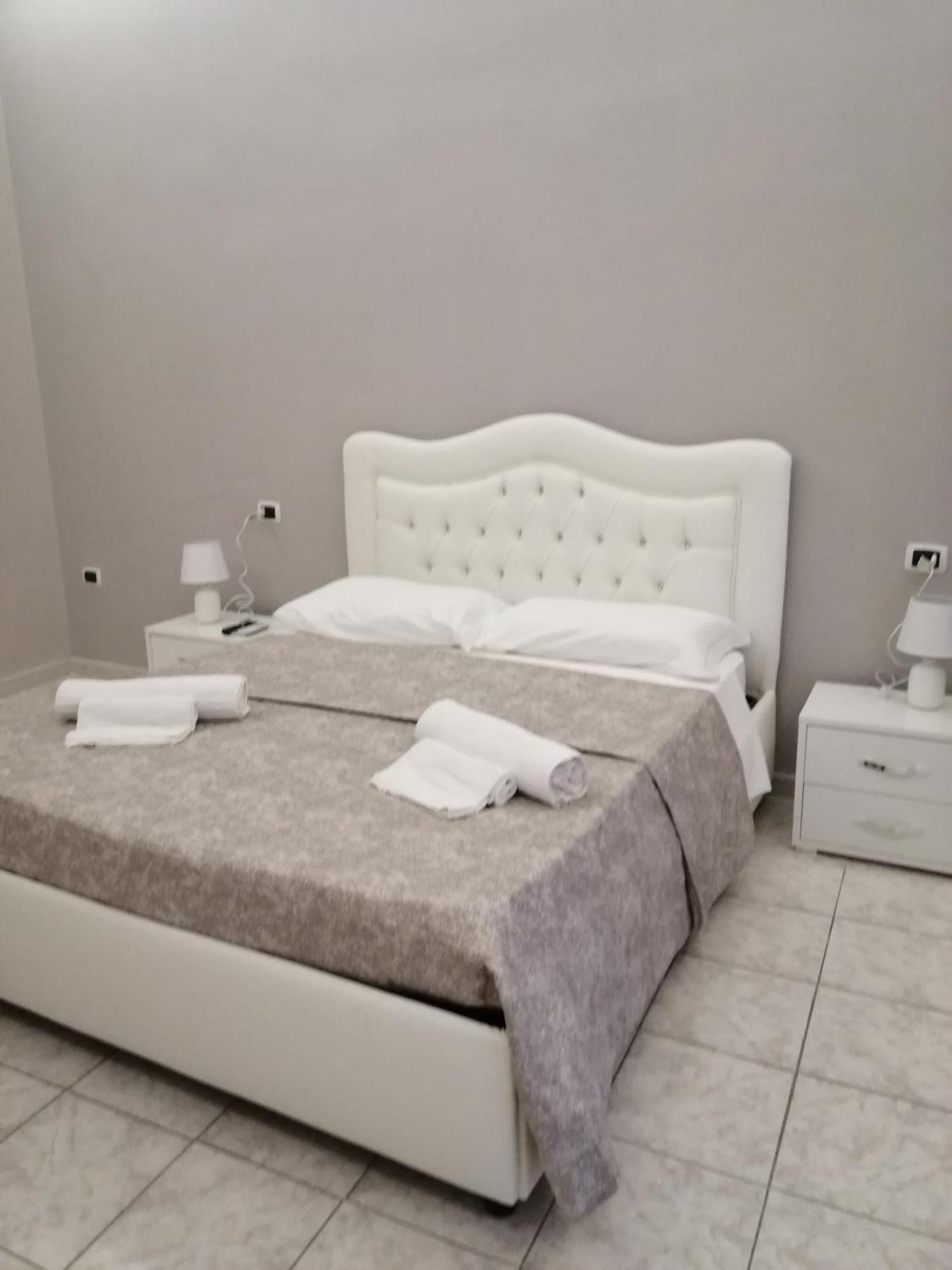 Guest House Francesco Naples Luaran gambar